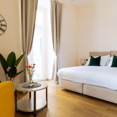 Musto Suites & Rooms Naples Exterior photo